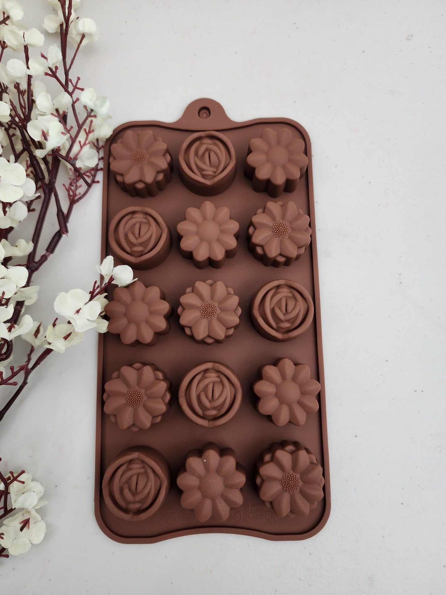 Molde florecitas mixtas